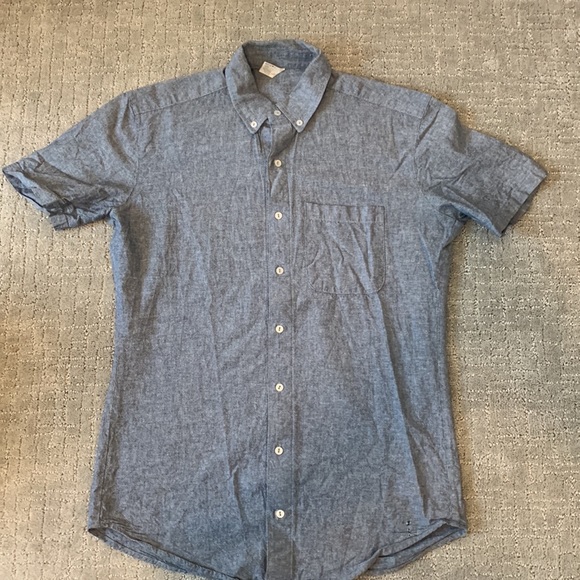 American Apparel shirt - Picture 2 of 4